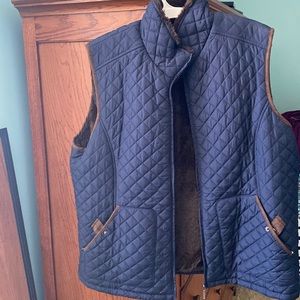 2XL navy blue and faux fur vest